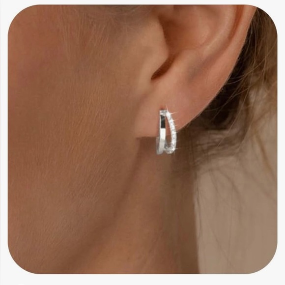 NWT Chunky Hoop Earrings for Women, Trendy 14K Gold or Silver Plated Available - Picture 9 of 13